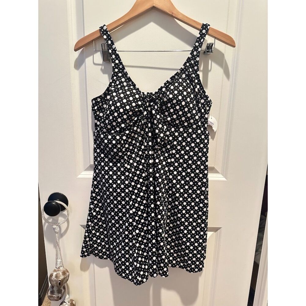 NWT Croft & Barrow Women's Swimsuit Tank with Skirt Black/White Polka Dot Size16